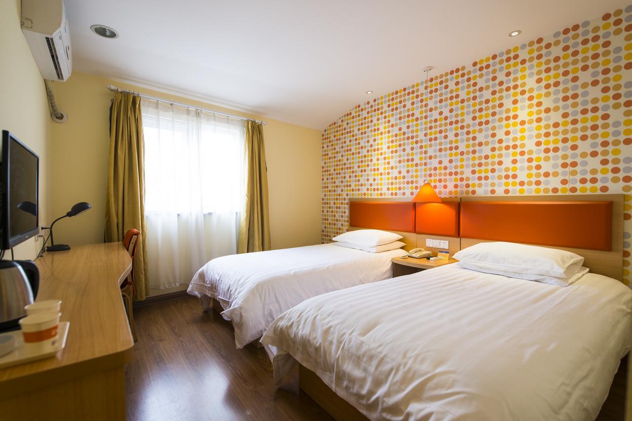 Home Inn Shanghai Century Park ภายนอก รูปภาพ
