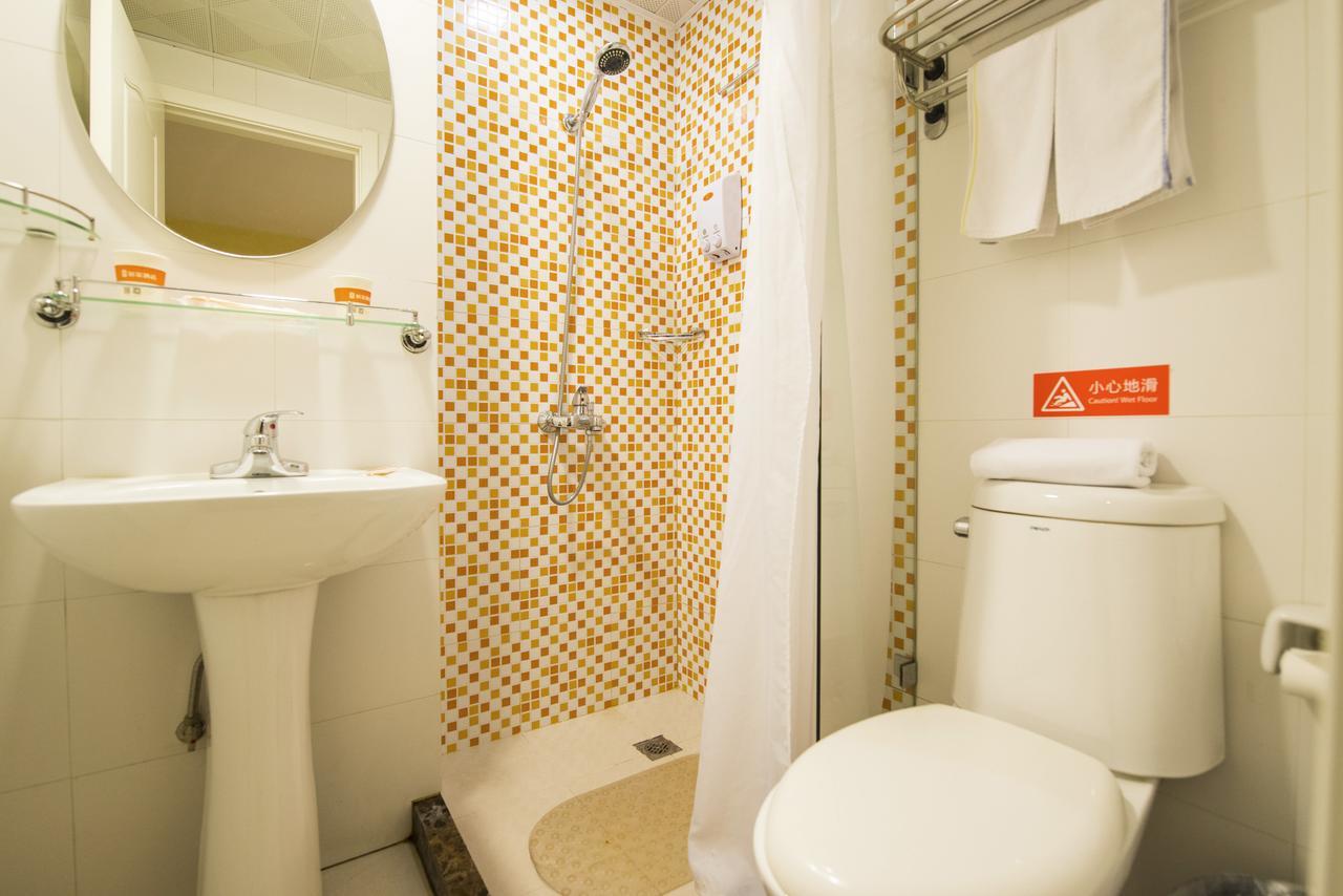 Home Inn Shanghai Century Park ภายนอก รูปภาพ