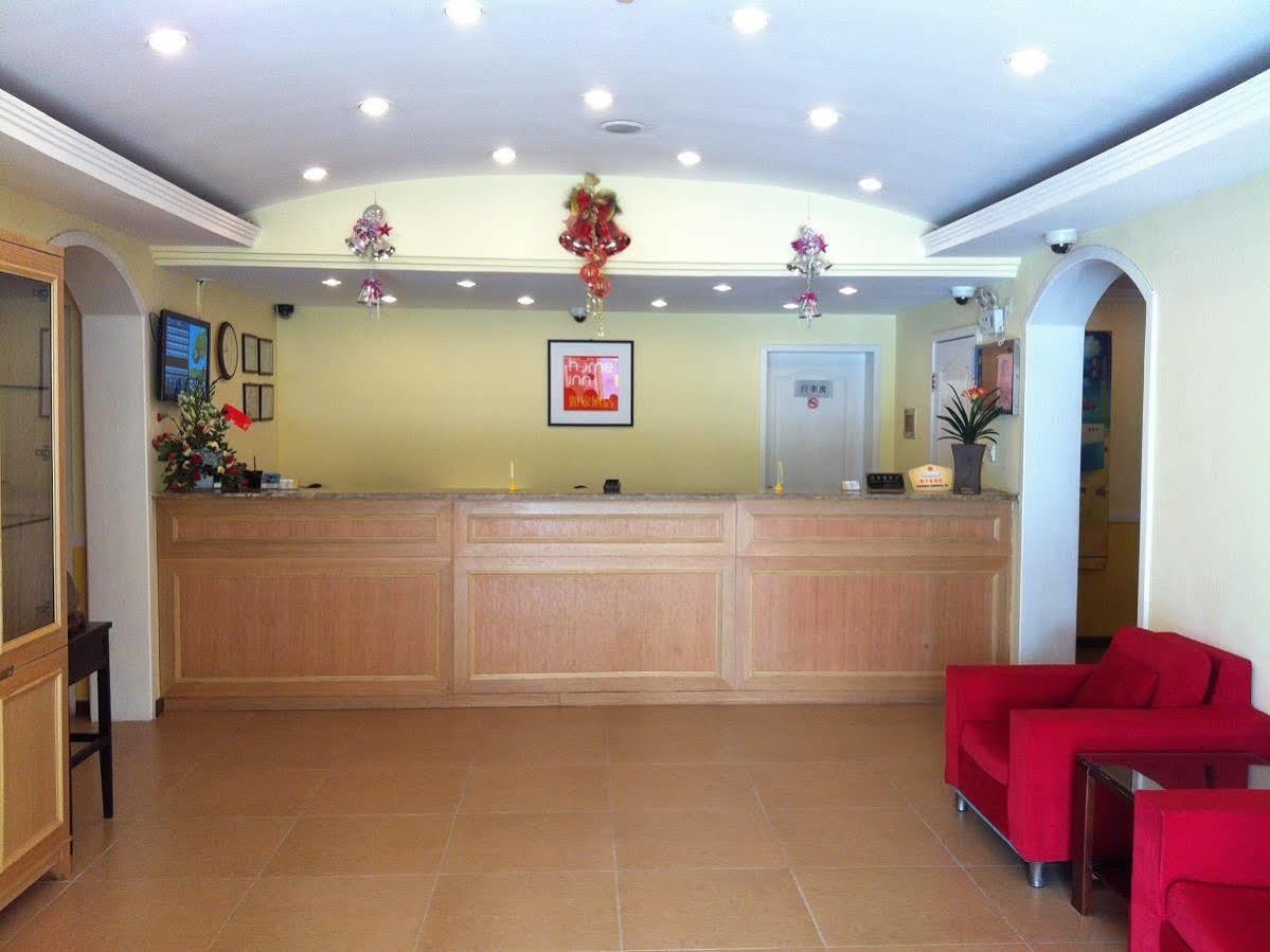 Home Inn Shanghai Century Park ภายนอก รูปภาพ