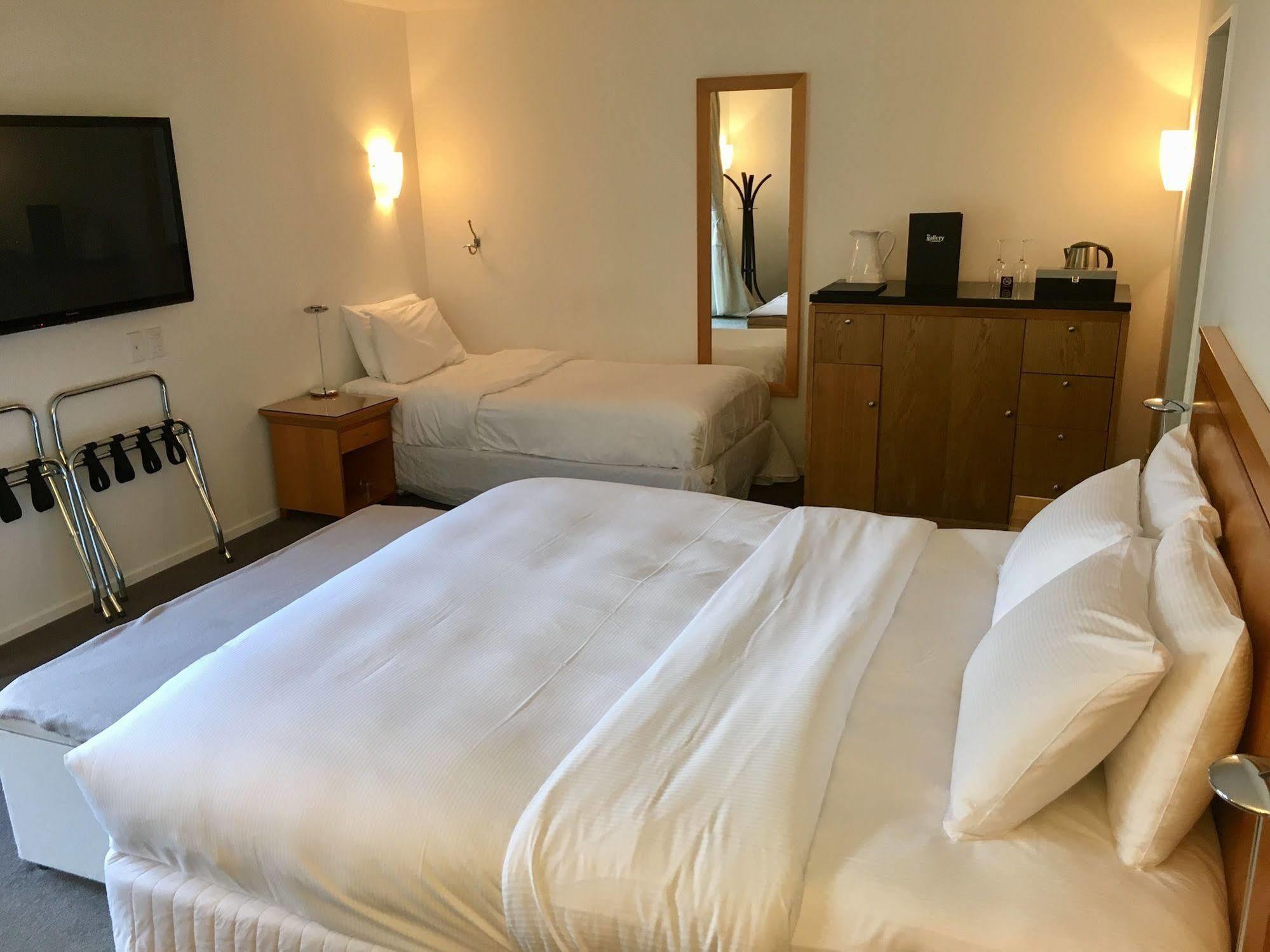 Home Inn Shanghai Century Park ภายนอก รูปภาพ